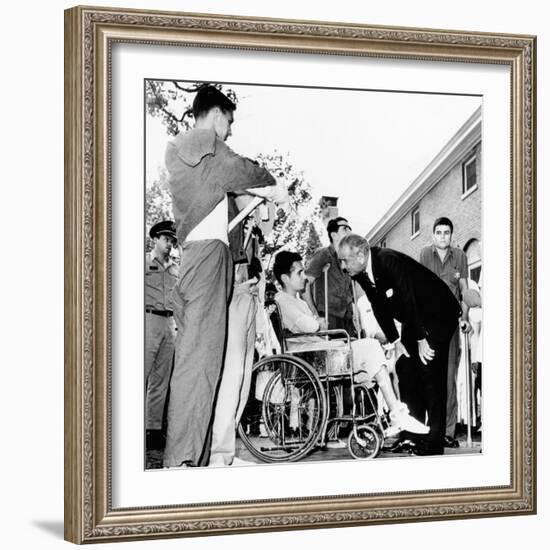 President Lyndon Johnson Greets Wounded Veterans at Walter Reed Hospital-null-Framed Photo