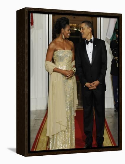 President Obama and First Lady before Welcoming India's Prime Minister and His Wife to State Dinner-null-Framed Premier Image Canvas