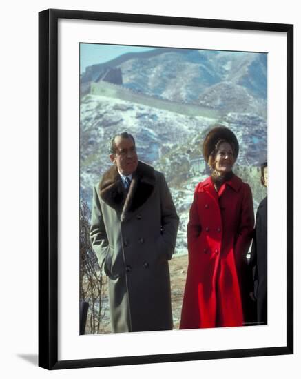 President Richard Nixon and First Lady Pat Nixon on the Great Wall of China-John Dominis-Framed Photographic Print