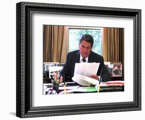 President Ronald Reagan-null-Framed Photographic Print