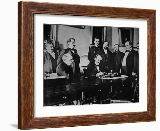 President William Mckinley (1843-1901) Witnesses the Signing of the The Peace Protocol-American Photographer-Framed Giclee Print