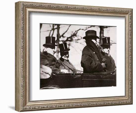 Presidents Wilson and Harding travelling to the Capitol, Washington DC, USA, 1921-Unknown-Framed Photographic Print