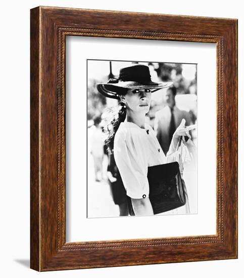 Pretty Woman-null-Framed Photo