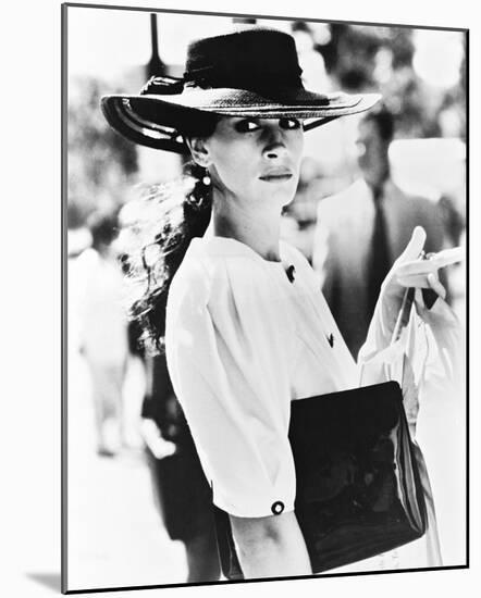 Pretty Woman-null-Mounted Photo