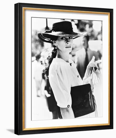 Pretty Woman-null-Framed Photo