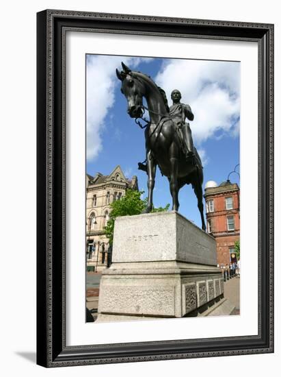 Prince Albert Statue, Wolverhampton, West Midlands-Peter Thompson-Framed Photographic Print