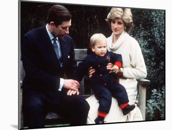 Prince Charles and Princess Diana with Prince William at Kensington Palace-null-Mounted Photographic Print