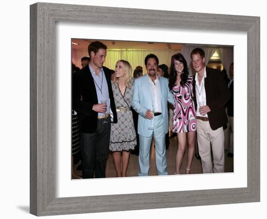 Prince William, Natasha Bedingfield, Tom Jones, Joss Stone and Prince Harry following pop concert i-null-Framed Photographic Print