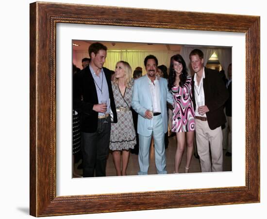 Prince William, Natasha Bedingfield, Tom Jones, Joss Stone and Prince Harry following pop concert i-null-Framed Photographic Print