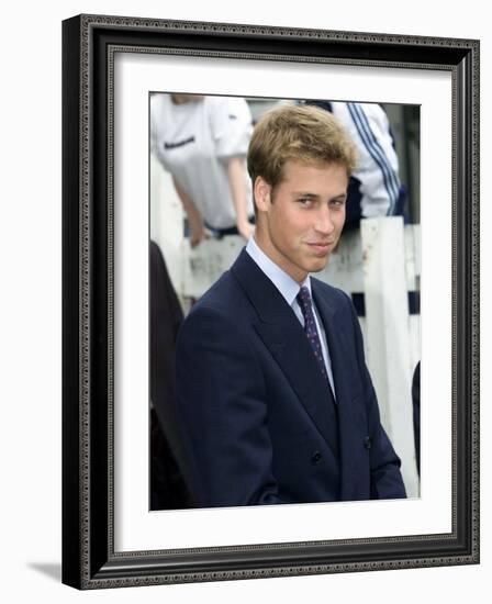 Prince William visits Sighthill in Glasgow September 21, 2001-null-Framed Photographic Print