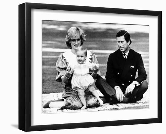 Prince William with Prince Charles and Princess Diana in Australia, April 1983-null-Framed Photographic Print