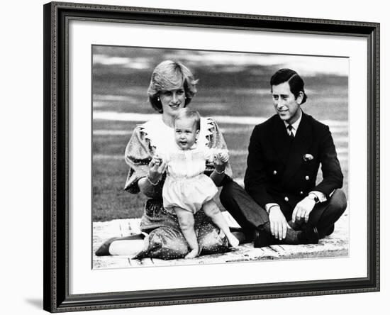 Prince William with Prince Charles and Princess Diana in Australia, April 1983-null-Framed Photographic Print