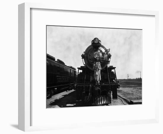 Princess Dawn Mist on the President Washington-null-Framed Photographic Print