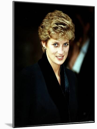 Princess Diana at the Relaunch of Birthright Charity November 1993-null-Mounted Photographic Print