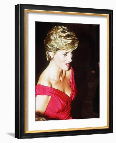 Princess Diana in Japan November 1990-null-Framed Photographic Print