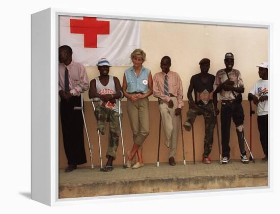 Princess Diana January 2001 Visits Landmine Victims at Orthopedic Centre Ruanda Angola-null-Framed Premier Image Canvas