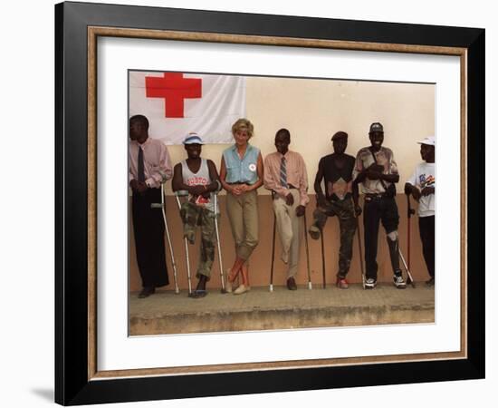 Princess Diana January 2001 Visits Landmine Victims at Orthopedic Centre Ruanda Angola-null-Framed Photographic Print