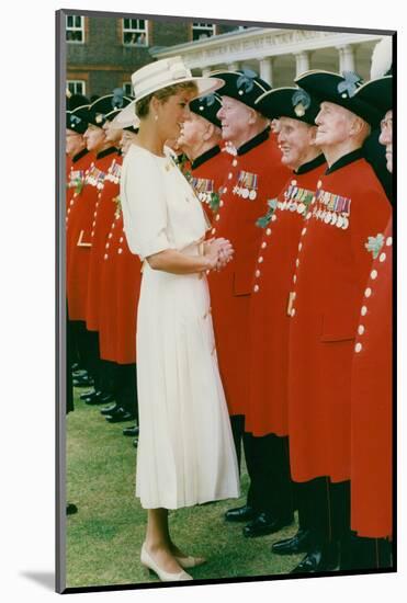 Princess Diana Meeting Pensioners at Royal Hospital Chelsea-Associated Newspapers-Mounted Photo