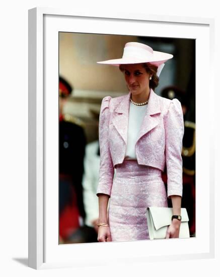 Princess Diana Receives the Freedom of Northampton Wears Pink Suit June 1989-null-Framed Photographic Print