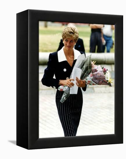 Princess Diana Royalty September 1991-null-Framed Premier Image Canvas