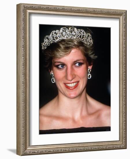 Princess Diana Visits Portugal at a Banquet Hosted by the President at Ajuda Palace-null-Framed Photographic Print