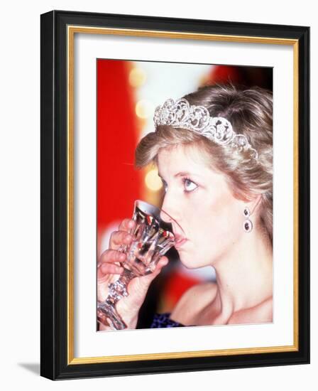 Princess Diana Visits Portugal at Banquet Hosted by the President-null-Framed Photographic Print