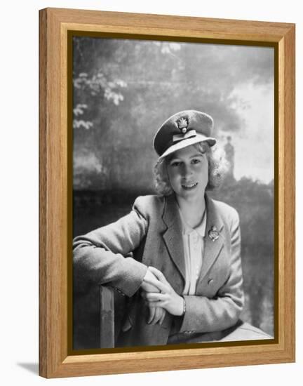 Princess Elizabeth, Seen in Photograph at 16 Years Old, England-Cecil Beaton-Framed Premier Image Canvas