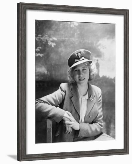 Princess Elizabeth, Seen in Photograph at 16 Years Old, England-Cecil Beaton-Framed Photographic Print