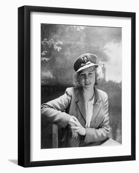 Princess Elizabeth, Seen in Photograph at 16 Years Old, England-Cecil Beaton-Framed Photographic Print