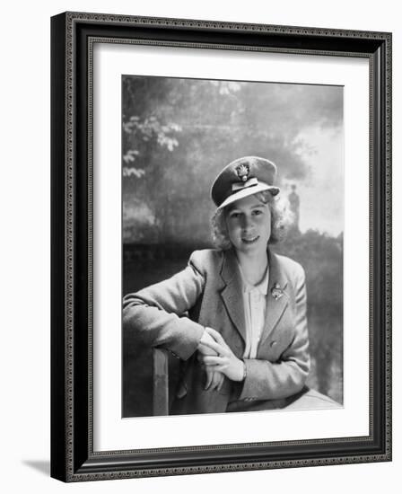 Princess Elizabeth, Seen in Photograph at 16 Years Old, England-Cecil Beaton-Framed Photographic Print