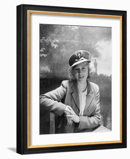 Princess Elizabeth, Seen in Photograph at 16 Years Old, England-Cecil Beaton-Framed Photographic Print