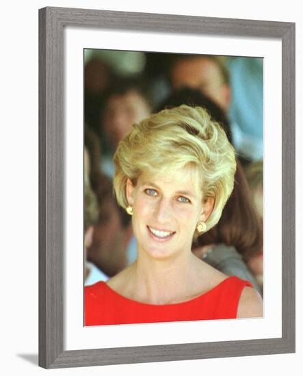 Princess of Wales Visits Rehabilitation Centre in Sydney November 1996-null-Framed Photographic Print