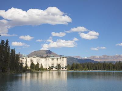The Fairmont Chateau Lake Louise Hotel, Lake Louise, Banff National Park, UNESCO World Heritage ...