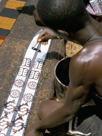 Photos and pictures of: Kente cloth, Kumasi, Ashanti, Ghana