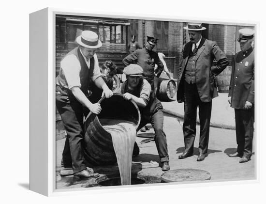 Prohibition Agents Dump Liquor Into Sewer, NYC-Science Source-Framed Premier Image Canvas