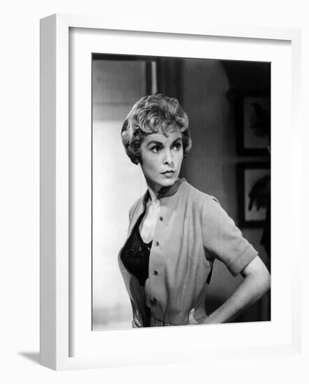 PSYCHO, 1960 directed by ALFRED HITCHCOCK Janet Leigh (b/w photo)-null-Framed Photo