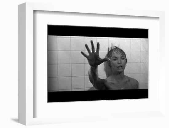 PSYCHO, 1960 directed by ALFRED HITCHCOCK Janet Leigh (b/w photo)-null-Framed Photo