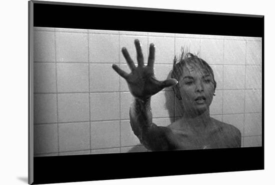 PSYCHO, 1960 directed by ALFRED HITCHCOCK Janet Leigh (b/w photo)-null-Mounted Photo