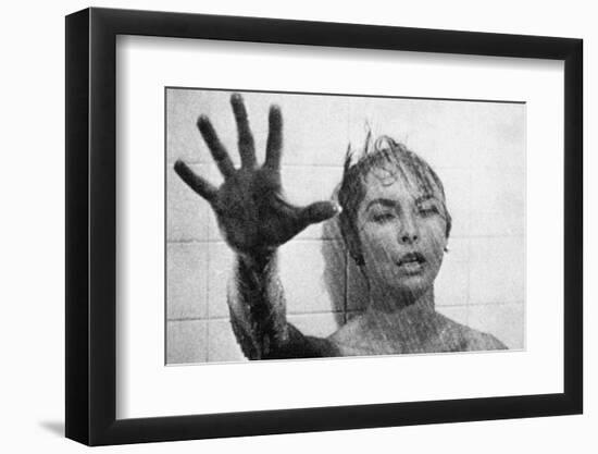 PSYCHO, 1960 directed by ALFRED HITCHCOCK Janet Leigh (b/w photo)-null-Framed Photo