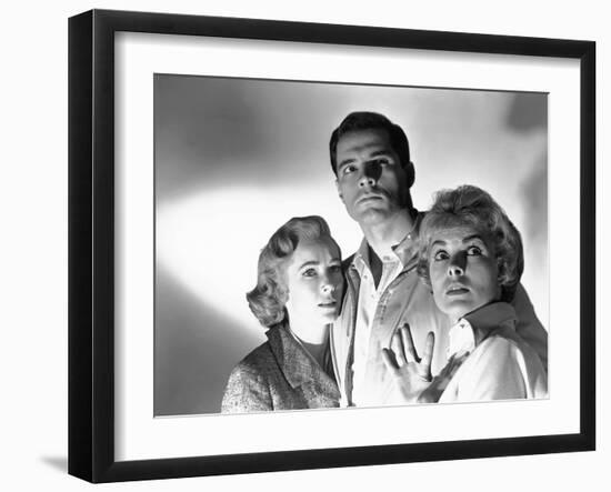 PSYCHO, 1960 directed by ALFRED HITCHCOCK Vera Miles, John Gavin and Janet Leigh (b/w photo)-null-Framed Photo