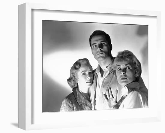 PSYCHO, 1960 directed by ALFRED HITCHCOCK Vera Miles, John Gavin and Janet Leigh (b/w photo)-null-Framed Photo