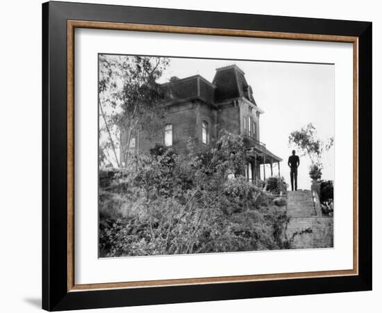 Psycho, Anthony Perkins, 1960-null-Framed Photo