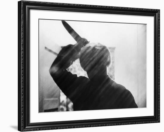 Psycho, Anthony Perkins, Directed by Alfred Hitchcock, 1960-null-Framed Photo