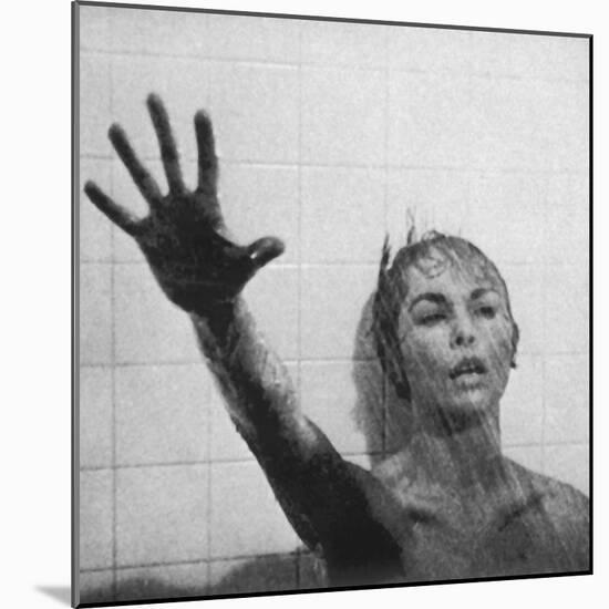 Psycho, Janet Leigh, Directed by Alfred Hitchcock, 1960-null-Mounted Photo