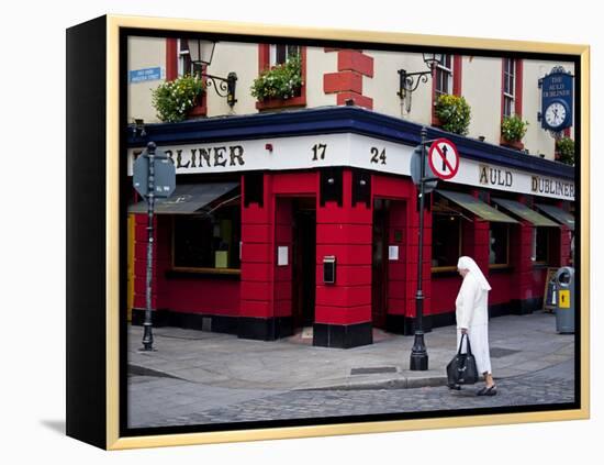 Pub in Temple Bar District in Dublin, Ireland;-Carlos Sanchez Pereyra-Framed Premier Image Canvas