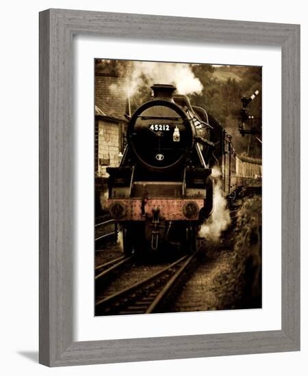 Pulling Home-Doug Chinnery-Framed Photographic Print