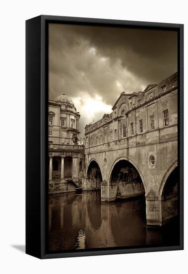 Pulteney Bridge, Bath, England-Tim Kahane-Framed Premier Image Canvas