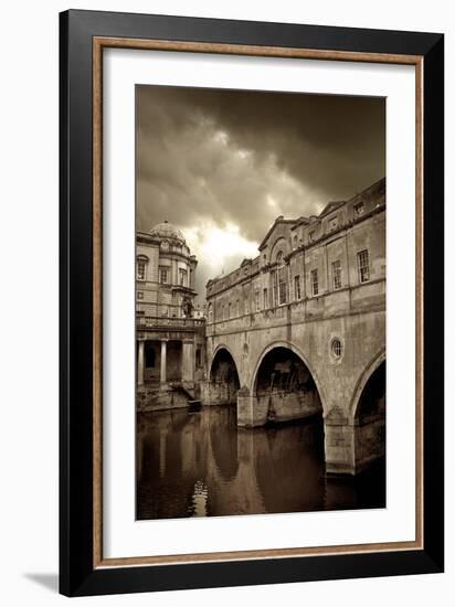 Pulteney Bridge, Bath, England-Tim Kahane-Framed Photographic Print