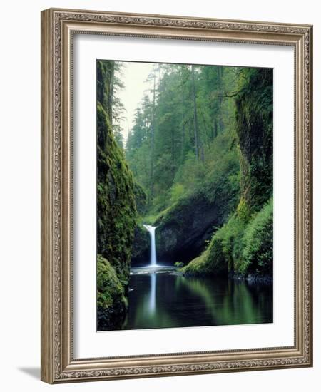 Punch Bowl Falls, Eagle Creek, Columbia River Gorge Scenic Area, Oregon, USA-Janis Miglavs-Framed Photographic Print