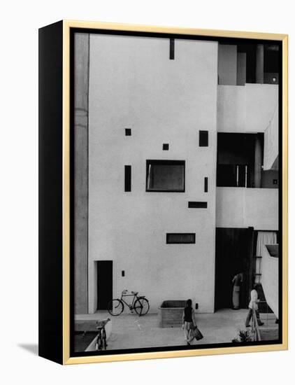 Punjab High Court Building, Designed by Le Corbusier-James Burke-Framed Premier Image Canvas